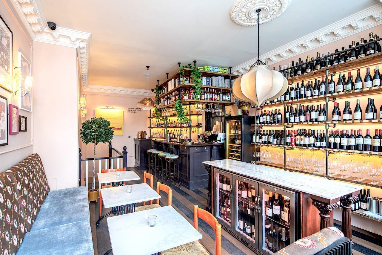 Franklin's Wine Bar Pineapple Interiors